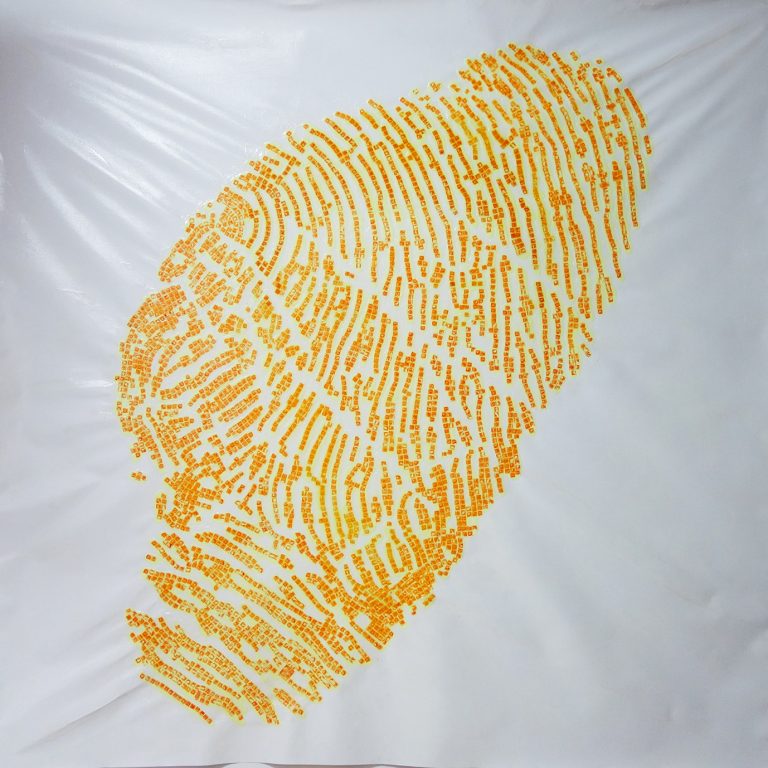 Fingerprint 6, Mixed media on Canvas (Under the light), 200 × 200 cm, 2018 指紋 6，複合媒材、畫布(開燈)，200 × 200 cm，2018
