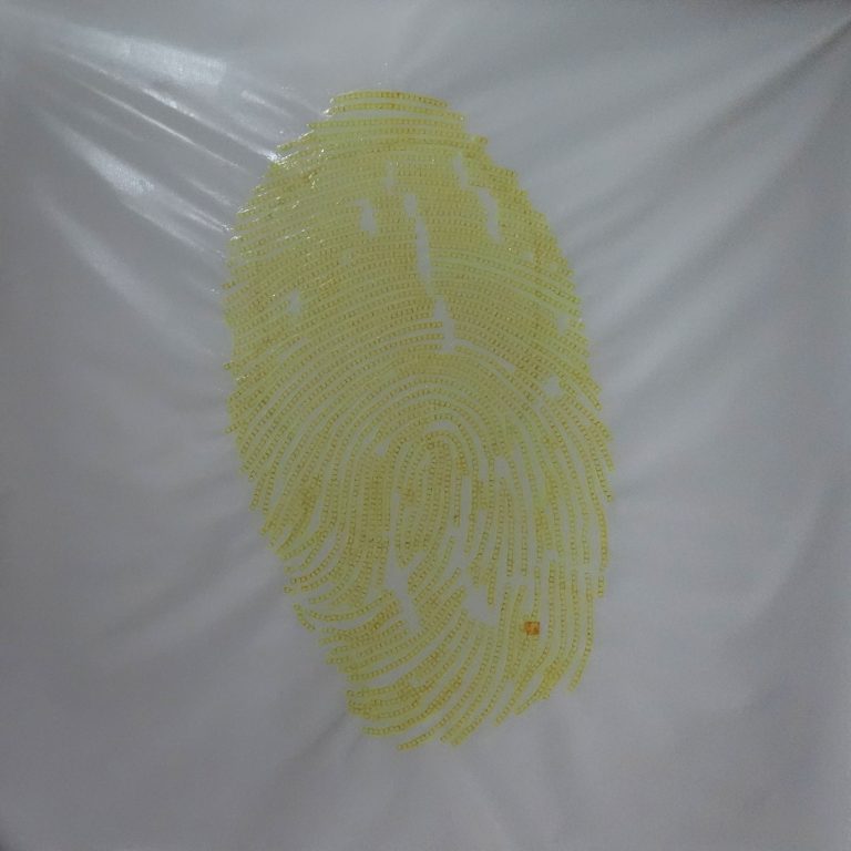 Fingerprint 10, Mixed media on Canvas (Under the light), 200 × 200 cm, 2019 指紋 10，複合媒材、畫布(開燈)，200 × 200 cm，2019